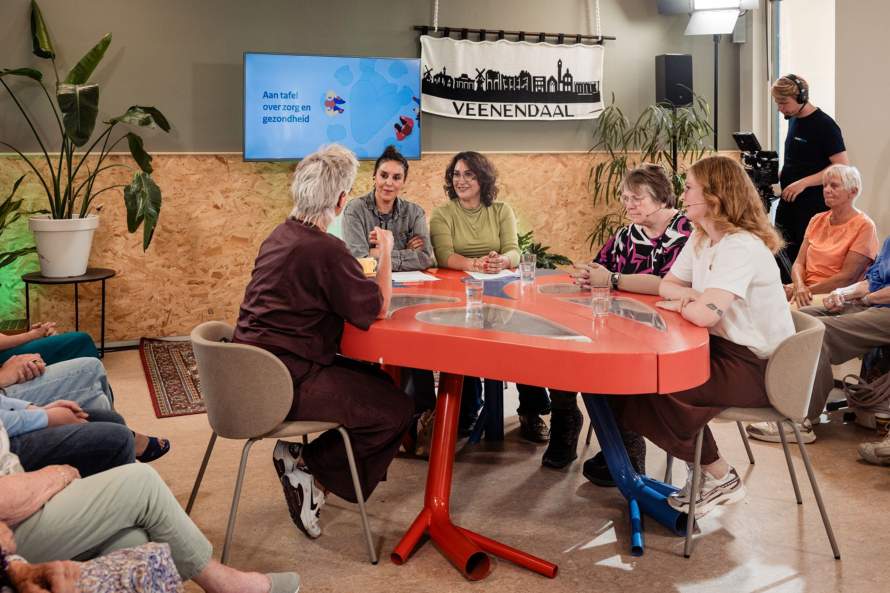 Tefelgenoten in discussie over zorg en gezondheid
